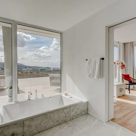 빌라 Villa Specter Pool Private 아데제